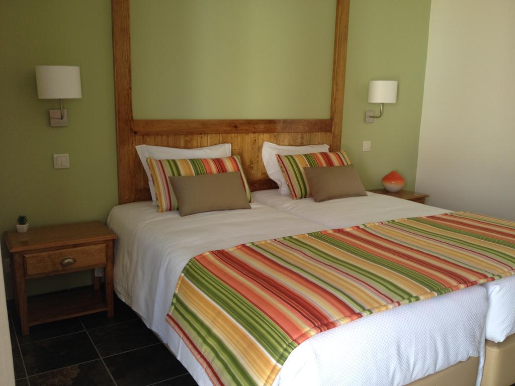 Agro-Turismo Do Roxo Guest House Ervidel Eksteriør bilde