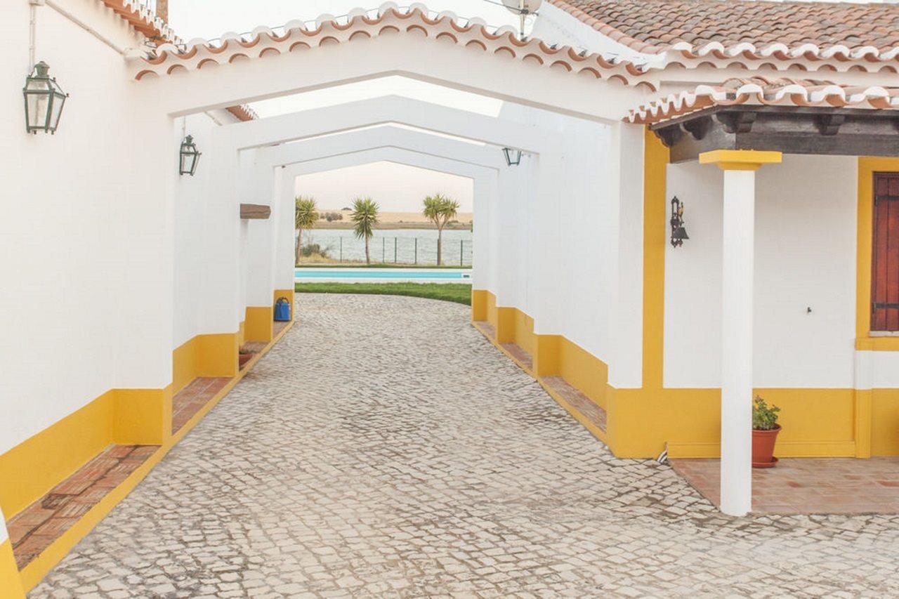 Agro-Turismo Do Roxo Guest House Ervidel Eksteriør bilde